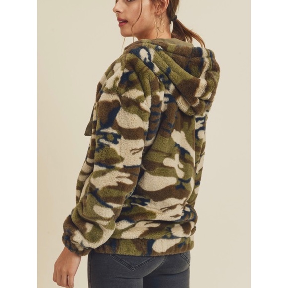 SOLD OUT - Picture 6 of 9